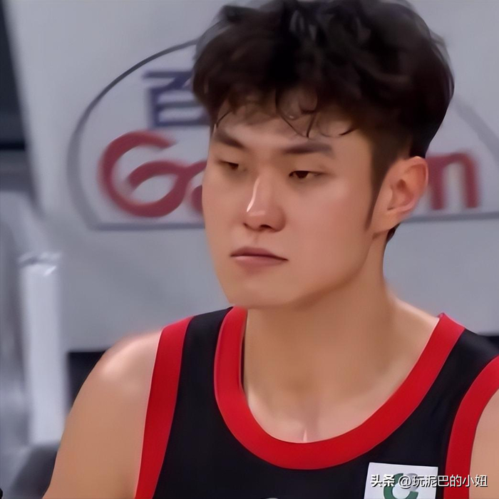 21岁锋线王浩然两战狂砍65分，率深圳队创队史