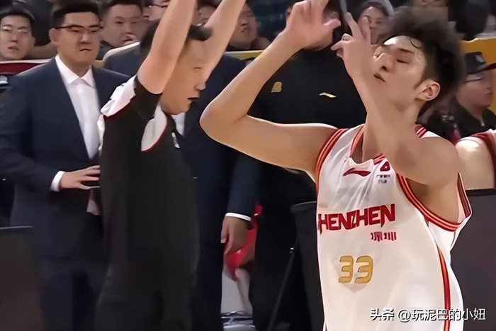 21岁锋线王浩然两战狂砍65分，率深圳队创队史