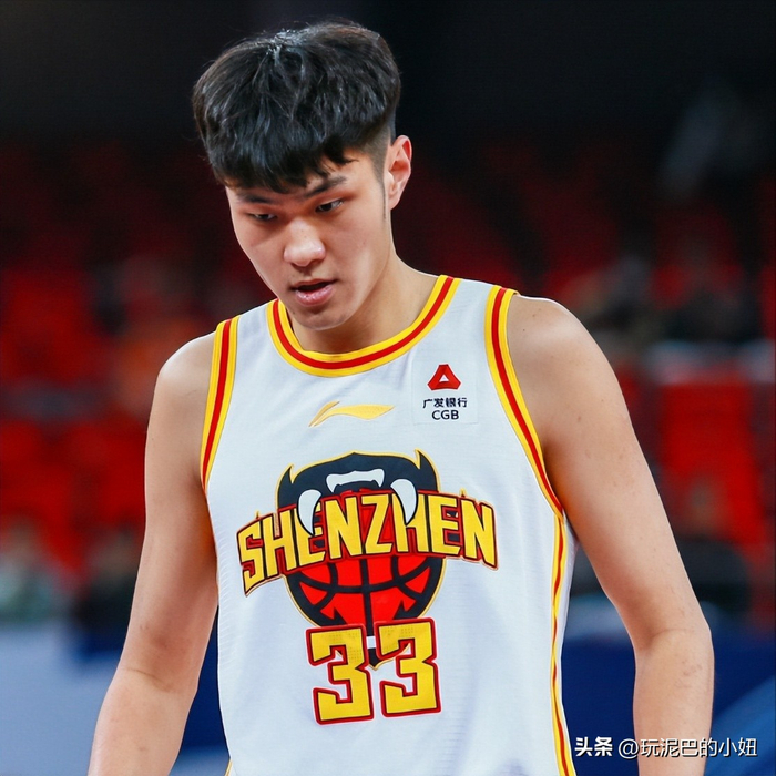 21岁锋线王浩然两战狂砍65分，率深圳队创队史
